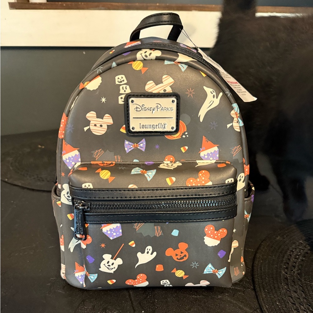 NWT 2020 Halloween Disney Parks Loungefly